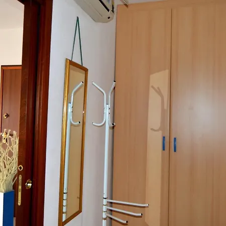 15 Knots 150m Dalla Spiaggia, Parcheggio Gratuito Apartamento